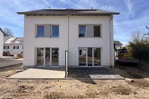 Bezug Dez. 26: Neubau Reihenhaus Dortmund-Mengede, 122 m² schlüsselfertig KfW-40-NH QNG, förderfähig – Schulte-Kemna-Weg -, 44359 Mengede (Ortsteil), Dortmund – Vorschaubild 11