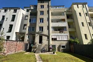 Mehrfamilienhaus in Bilk mit Faktor 19, 6 Kernsanierte Wohnungen und Ausbaureserve im DG – 40223 Bilk, Düsseldorf – Vorschaubild 5