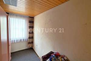 Attraktives Einfamilienhaus mit viel Potential, mit Garage und Terrasse in Saarbrücken-Bischmisheim – Die vollständige Adresse der Immobilie erhältst du vom Anbieter., 66132 Bischmisheim, Saarbrücken – Vorschaubild 26