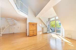 Schwabing – am Hohenzollernplatz: 4-Zimmer-Maisonettewhg. im DG mit Balkon zum Innenhof, Lift & TG. – Die vollständige Adresse der Immobilie erhältst du vom Anbieter., 80796 Neuschwabing, München – Vorschaubild 6