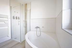 Billungerweg: 2-Zi. Penthouse Wohnung,  Terminvereinbarung gerne telefonisch – Die vollständige Adresse der Immobilie erhältst du vom Anbieter., 26131 Eversten, Oldenburg (Oldenburg) – Vorschaubild 16