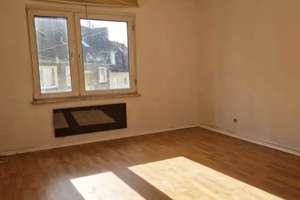 ruhige 3-Zimmer-Wohnung im zweiten Obergeschoss in Wuppertal – Die vollständige Adresse der Immobilie erhältst du vom Anbieter., 42105 Elberfeld, Wuppertal – Vorschaubild 5