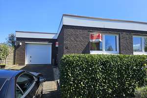 Wohnen im Klassiker! Großzügiger Split-Level-Bungalow in zentraler Lage mit großem Sonnengarten – Raiffeisenstr. 29, 48565 Steinfurt – Vorschaubild 2