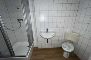 Wohlfühl-Apartment am Schlossteich | EBK auf wunsch – Erich-Schmidt-Str. 9, 9113 Zentrum, Chemnitz – Vorschaubild 4