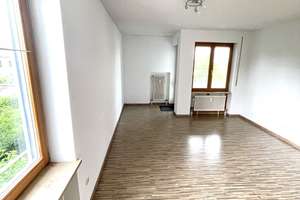 Gut geschnittene 2 ZKB in zentraler Lage von Haunstetten – Die vollständige Adresse der Immobilie erhältst du vom Anbieter., 86179 Haunstetten-West, Augsburg – Vorschaubild 2