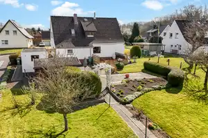 Zuhause ankommen – Ihr Einfamilienhaus im Schwentinental mit Gartenidylle und noch mehr Potential – Plön (Kreis) – Vorschaubild 1