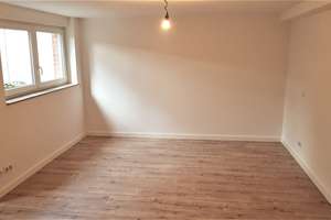 Schönes Single - Appartment/Souterrain - D-Wersten - ruhige Wohnsiedlung in Uni Nähe !!! – Die vollständige Adresse der Immobilie erhältst du vom Anbieter., 40591 Wersten, Düsseldorf – Vorschaubild 3