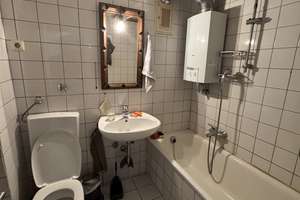 Zwei Wohnungen, ein Deal — Dachgeschossensemble im Herzen von Stuttgart‑West – Die vollständige Adresse der Immobilie erhältst du vom Anbieter., 70176 Rosenberg, Stuttgart – Vorschaubild 7