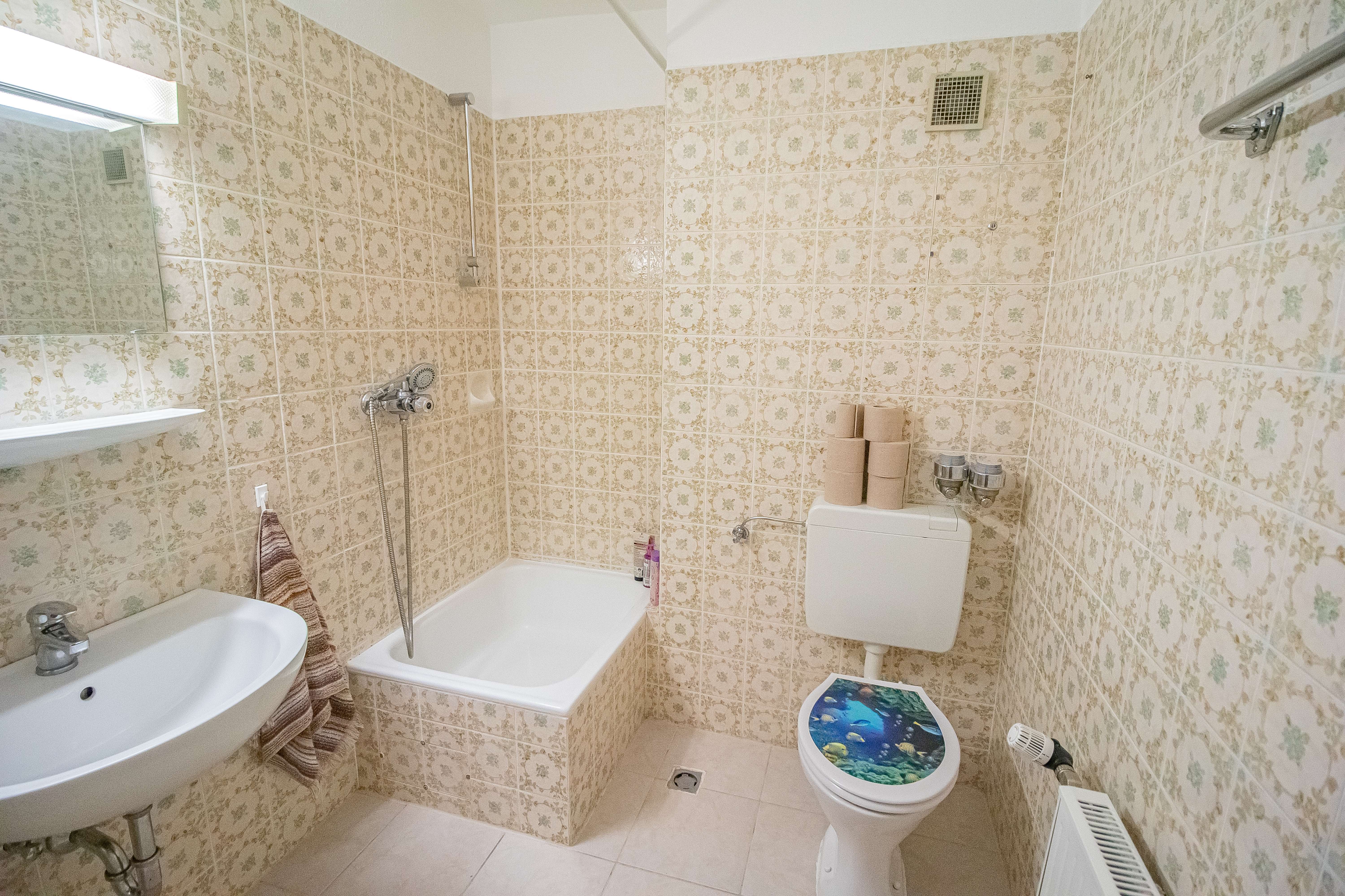 Immobilie in Freudenstadt - Gemütliche 2-Zimmer Wohnung mit Küche, Loggia und Hallenbadmitbenutzung - Bild 1