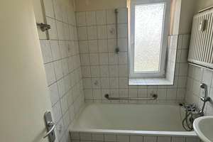 Helle 2-Zimmer-Wohnung mit zwei Balkonen und Blick ins Grüne – Düsseldorf-Düsseltal – Brehmstraße 9, 40239 Düsseltal, Düsseldorf – Vorschaubild 10