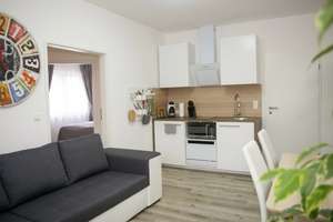 Attraktives MFH mit 8 WE und Gewerbefläche in bester Lage der Nürnberger Südstadt – Die vollständige Adresse der Immobilie erhältst du vom Anbieter., 90459 Galgenhof, Nürnberg – Vorschaubild 12