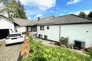 Großzügiges Vierfamilienhaus auf einem weitläufigen Grundstück – Die vollständige Adresse der Immobilie erhältst du vom Anbieter., 53925 Kall – Vorschaubild 12
