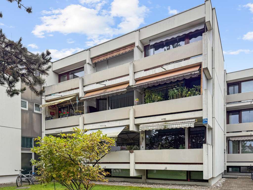 Immobilie in München - Solide Kapitalanlage: Vermietetes Apartment mit Balkon im Münchner Norden - Bild 1