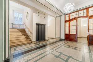 Luxuriös möbliertes Apartment mit Balkon und TG-Stellplatz in der Kameha Residence – Die vollständige Adresse der Immobilie erhältst du vom Anbieter., 40213 Altstadt, Düsseldorf – Vorschaubild 6