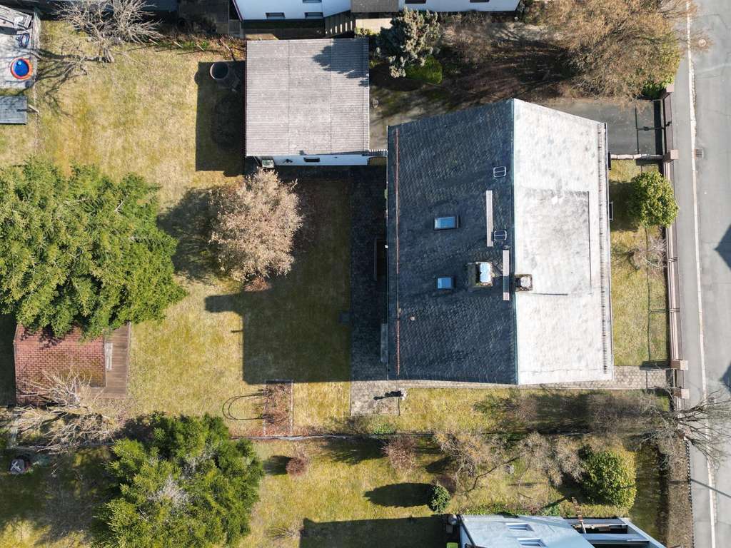 Immobilie in Naila - 3 Wohnungen in zentraler Lage - Bild 2