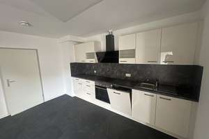 1 Monat mietfrei Renovierte 4-Raumwohnung mit neuer Einbauküche** – 39104 Buckau, Magdeburg – Vorschaubild 5