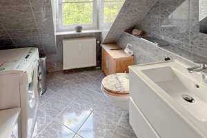 Kassel-Wehlheiden... Vermietete Dachstudiowohnung mit Balkon! – Die vollständige Adresse der Immobilie erhältst du vom Anbieter., 34121 Wehlheiden, Kassel – Vorschaubild 14