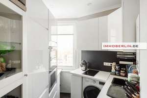 IMMOBERLIN.DE - 2024 sanierte Wohnung mit Balkonloggia zwischen Kurfürstendamm & Grunewald – Die vollständige Adresse der Immobilie erhältst du vom Anbieter., 14193 Grunewald, Berlin – Vorschaubild 4