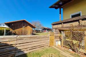 Sonnenverwöhnter Wohntraum in idyllischer Lage ! Hochwertig, top Zustand und toller Garten. – Cham (Kreis) – Vorschaubild 8
