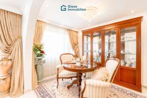 Elegantes Einfamilienhaus mit Wohlfühlcharakter – Die vollständige Adresse der Immobilie erhältst du vom Anbieter., 70437 Rot, Stuttgart – Vorschaubild 11
