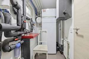 Dein neues Familiennest: Modernes Townhouse mit Herz in München-Feldmoching | Bj.2016 + Garage – Die vollständige Adresse der Immobilie erhältst du vom Anbieter., 80995 Feldmoching, München – Vorschaubild 18