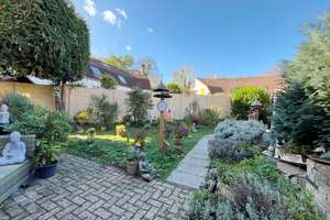 Bezugsfreies Einfamilienhaus mit Carport in verkehrsberuhigter Sackgasse – Die vollständige Adresse der Immobilie erhältst du vom Anbieter., 52249 Eschweiler – Vorschaubild 4