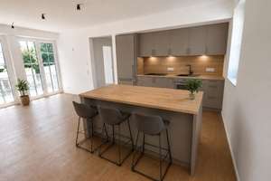 Moderne 4-Zimmer Wohnung in Düsseldorf-Kaiserswerth – Friedrich-von-Spee-Straße 2, 40489 Kaiserswerth, Düsseldorf – Vorschaubild 2