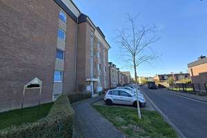 +TOP! Helle 4-Zi-Wohnung  inkl. EBK, mit Loggia + PKW-Stellplatz in NE-Norf!+ – Die vollständige Adresse der Immobilie erhältst du vom Anbieter., 41469 Norf, Neuss – Vorschaubild 3