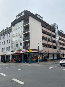 Bachstraße 1, 4.OG 1, schöne 3 ZKB-Wohnung frisch renoviert.