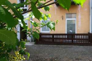 "Wunderschöne, vollständig sanierte EG Altbauwohnung mit Terrasse und grünem Innenhof, Erstbezug" – Die vollständige Adresse der Immobilie erhältst du vom Anbieter., 13086 Weißensee, Berlin – Vorschaubild 3