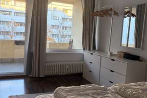 Vollausgestattete, möblierte 2-Zimmer Wohnung mit 2 Balkonen in Steglitz, ab sofort – Schmiljanstraße 4, 12161 Friedenau, Berlin – Vorschaubild 24