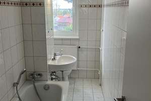 Jetzt zugreifen! Neu saniert mit Balkon! – 6406 Bernburg (Saale) – Vorschaubild 2