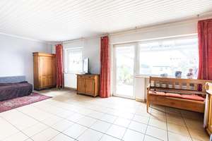 Familien-Endhaus mit neuer Fassade & schönem Garten in ruhiger Sackgasse! – Die vollständige Adresse der Immobilie erhältst du vom Anbieter., 76829 Landau, Landau in der Pfalz – Vorschaubild 3