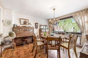 Charaktervolles Reihenmittelhaus mit vermieteter Erdgeschosseinheit – Die vollständige Adresse der Immobilie erhältst du vom Anbieter., 28199 Hohentor, Bremen – Vorschaubild 12