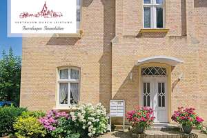 Charmante Altbauwohnung – Stilvolles Wohnen mit Charakter
