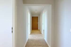 Hochwertige 3-Zi.-Wohnung mit exklusiver Einbauküche, PKW-Stellplatz und Südwestbalkon – Südring 71D, 18059 Südstadt, Rostock – Vorschaubild 10