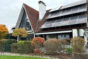 NEUE BILDER - Traumhaftes 1-Fam.Haus mit  Garage, Pool, PV-Anlage, Glasfaser – Die vollständige Adresse der Immobilie erhältst du vom Anbieter., 34266 Niestetal – Vorschaubild 2