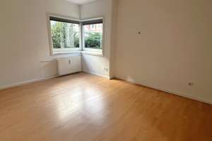 Villenviertel, 2,5 Zi. Wohnung im EG, mit Terrasse, Garten und  zwei TG-Stellplätzen – Die vollständige Adresse der Immobilie erhältst du vom Anbieter., 21029 Bergedorf (Ortsteil), Hamburg – Vorschaubild 3