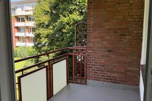 Schöne 3-Zi.-Whg mit neuer EBK und Westbalkon in Bramfeld – Am Bramfelder Zoll 2, 22179 Bramfeld, Hamburg – Vorschaubild 3