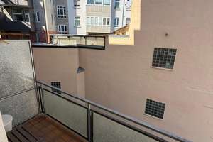 Lichtdurchflutete 2,5-Zimmer-Wohnung mit 2 Balkonen am Hölderlinplatz – Kornbergstr 50, 70176 Hölderlinplatz, Stuttgart – Vorschaubild 11