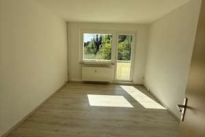schöne 1 Raum Wohnung im Erdgeschoss mit Balkon – Am Schlossteich 2c, 38838 Huy – Vorschaubild 2