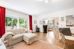 Stilvolles Zweifamilienhaus in direkter Nähe zum Rhododendron-Park – Die vollständige Adresse der Immobilie erhältst du vom Anbieter., 28359 Horn, Bremen – Vorschaubild 3