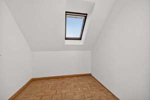 Exklusive Dachgeschosswohnung mit Gestaltungspotenzial und zwei Terrassen in Untergiesing-Harlaching – Die vollständige Adresse der Immobilie erhältst du vom Anbieter., 81547 Giesing, München – Vorschaubild 15