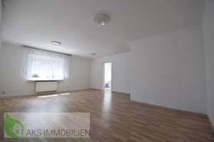 Attraktive 3-Zimmer-Erdgeschosswohnung mit sonniger Terrasse, Garten und Garage in Büchenbronn – Die vollständige Adresse der Immobilie erhältst du vom Anbieter., 75180 Büchenbronn, Pforzheim – Vorschaubild 4