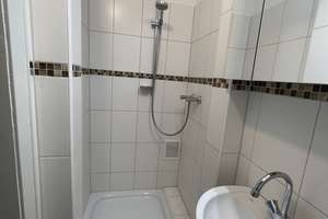 SCH 32 - Einziehen und Wohlfühlen - charmante DG-Wohnung in zentraler Lage – Schloßstraße 32, 40477 Pempelfort, Düsseldorf – Vorschaubild 9