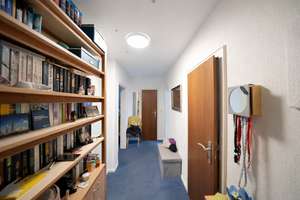 Gepflegte 3-Zimmer-Wohnung mit Südbalkon in Bremen-Arsten – Die vollständige Adresse der Immobilie erhältst du vom Anbieter., 28279 Arsten, Bremen – Vorschaubild 2