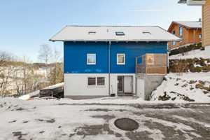 Modernes Mehrfamilienhaus mit Einliegerwohnung in traumhafter Natur in Schönwald im Schwarzwald – Am Rain 3, 78141 Schwarzwald-Baar-Kreis – Vorschaubild 3
