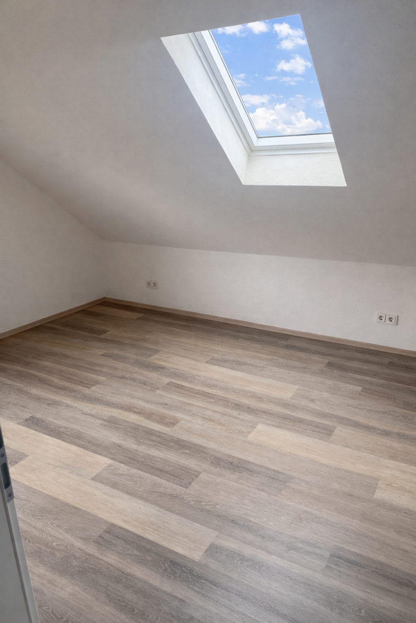 Immobilie in Ensdorf/Saar - Attraktives Drei-Familienhaus in zentraler Lage von Ensdorf-Voll vermietetes Anlageobjekt - Bild 2