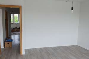 Stilvoll modernisiert: 4-Zimmer-Wohnung in Ludwigshafen – Van-Leyden-Straße 19, 67061 Süd, Ludwigshafen am Rhein – Vorschaubild 3
