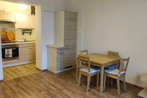 Teilmöblierte Wohnung mit Gartenzugang in Pempelfort! Frei ab 1.6 – Jülicher Straße 61, 40477 Pempelfort, Düsseldorf – Vorschaubild 2